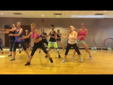 "ROCKABYE" Clean Bandit ft Sean Paul - Dance Fitness Workout Valeo Club