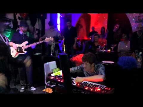 Wonderlush  Beautiful Day feat. Kafzon LIVE