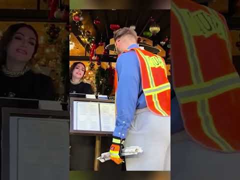 short clip short prank funny prank #canada #prank #fartmaister #funnyvideos