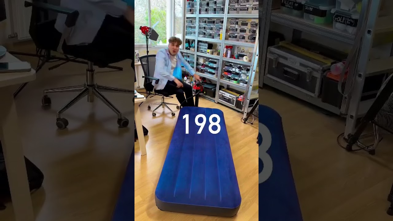 Combien de coup de pompe pour faire exploser un matelas gonflable  💨￼