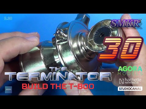 Agora Models Build the T-800 Terminator Pack 3 Stage 30 - Extend the Left Shoulder