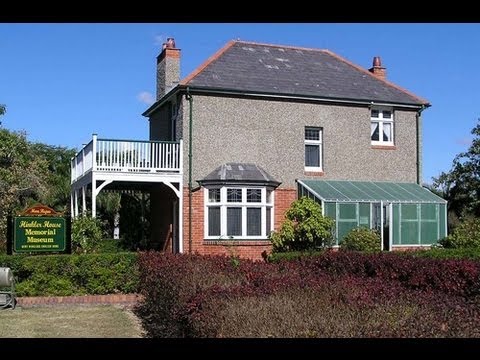 Bert Hinkler, pioneer Australian aviator, 1892-1933
