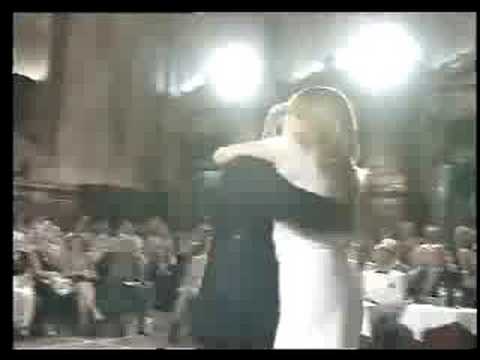  María Eugenia Cuyás  and  Bernardino Serrano  are  dancing  to  the  tango  "  Quejas de Bandoneon  "
