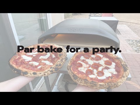 How to par bake pizzas for your next party. @OoniHQ Koda 16 real time cook.