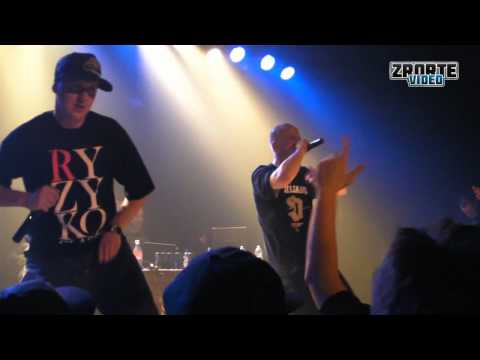 AIFAM feat. Kubiszew - Red Bull @ ESKULAP URODZINY UNHUMAN 12.11.2010