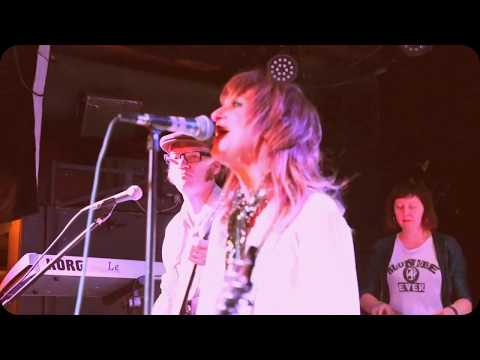 The Handcuffs - Love Me While You Can - 5/13/17 - Live Wire Lounge (Northwest Side, Chicago)