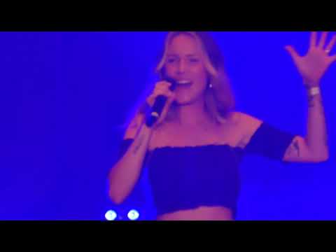 DJ Herzbeat feat. Sonia Liebing(Live) - Maybe.SchlagerOlymp Berlin 2021.