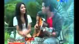 Download lagu Cinta dibalik bakwan mp3 Download lagu Cinta dibalik bakwan mp3