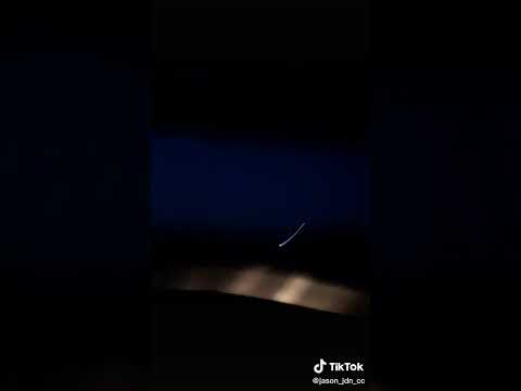 JUS DIP N CAR CLUB IN THE LOW LOW HOPPING DOWN TO THE SPOT!!!