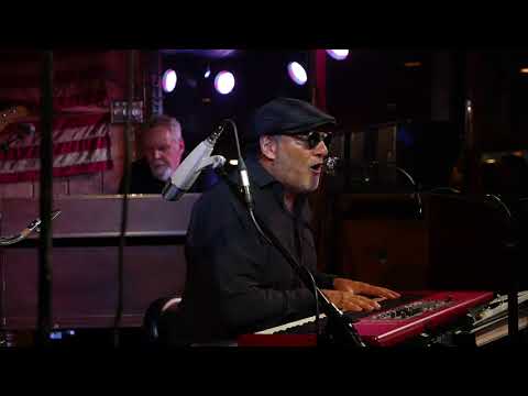 Joe Bonamassa w/Paulie Cerra Band - On My Way Home - 7/8/18 Burbank, CA