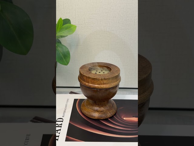 مبخرة خشب هندي مع غطاء
