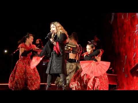 MADONNA Rebel Heart Tour Melbourne Sunday- Bitch I'm Madonna
