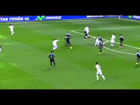 Rafinha humiliates Modric