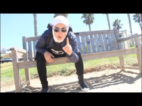 6 DIFFERENCES between touring in RUSSIA (Moscow & St Petersburg) and LOS ANGELES