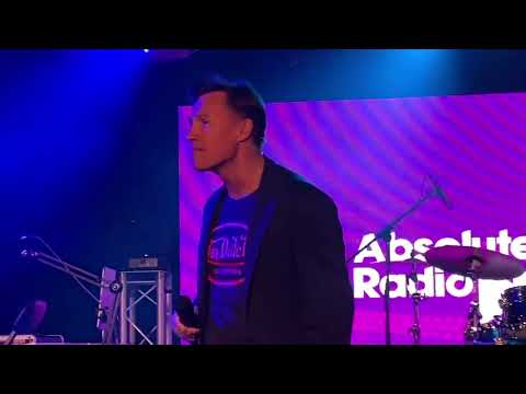 Nathan Moore (Brother Beyond) The Harder I Try - Live Butlins Bognor March 2023