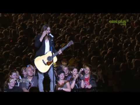 30 Seconds To Mars - Hurricane (Acoustic + bits of other songs) - Rock Am Ring 2013 Live