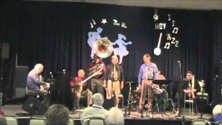 Titanic Jazz Band "Sugarfoot Strut"