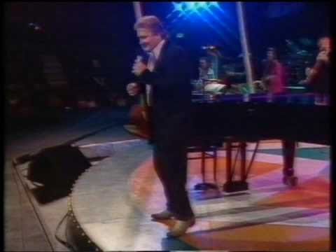 Norsk Melodi Grand Prix 1992 - Melodi 5. "Det er lørdag og rock'n roll" - Stephen Ackles