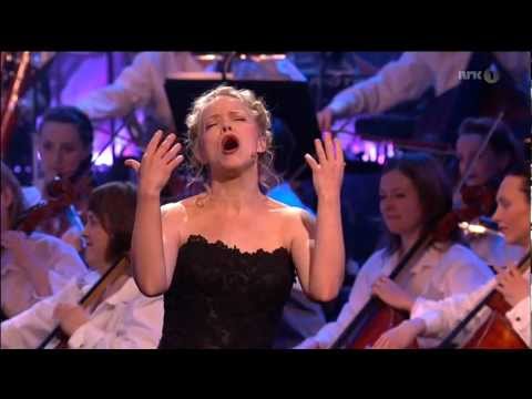 Eir Inderhaug - How do you solve a problem like Maria