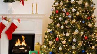 Hard Candy Christmas - Dolly Parton