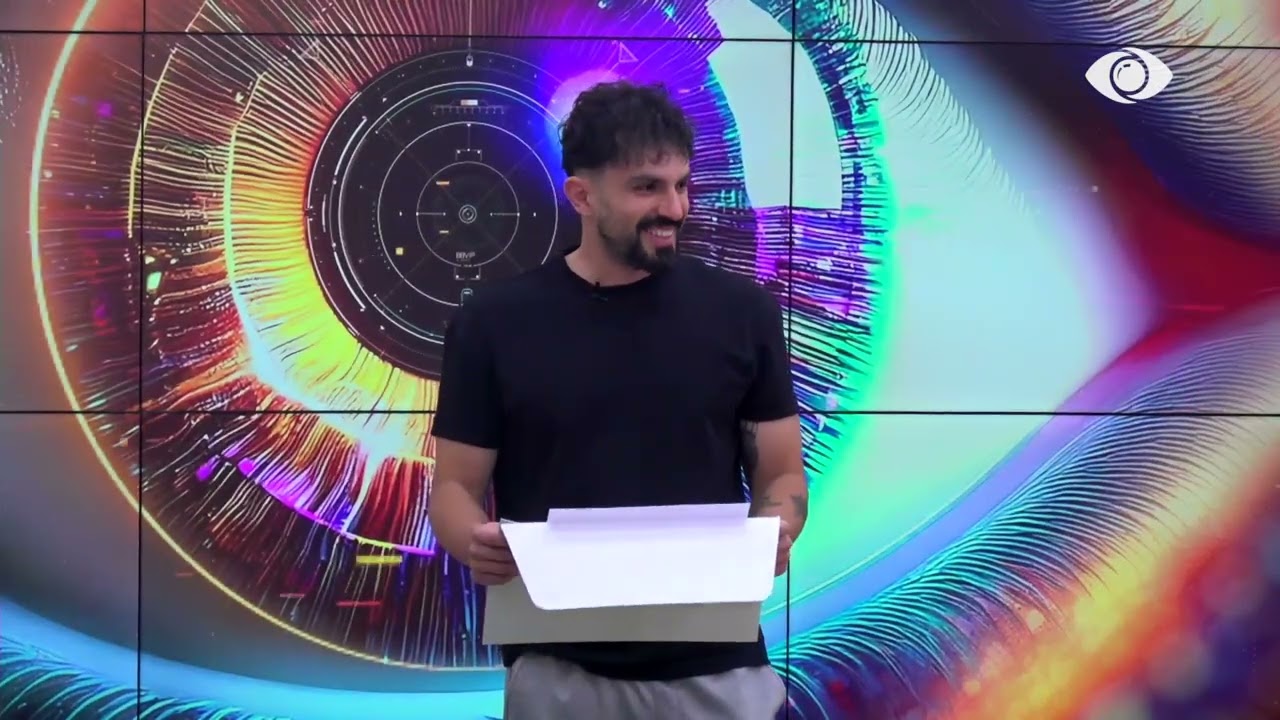 Sfida e ujit “Selita”/ Me shishet e mbledhura, banorët duhet të ndërtojnë varkën