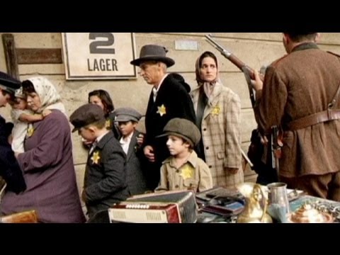 Cucitura dopo sostituzione del ginocchio Dolore che si estende ai vitelli