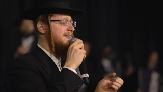 אברם מרדכה שוורץ שר במסיבת חנוכה בישיבת סאטמר, שיר דלת