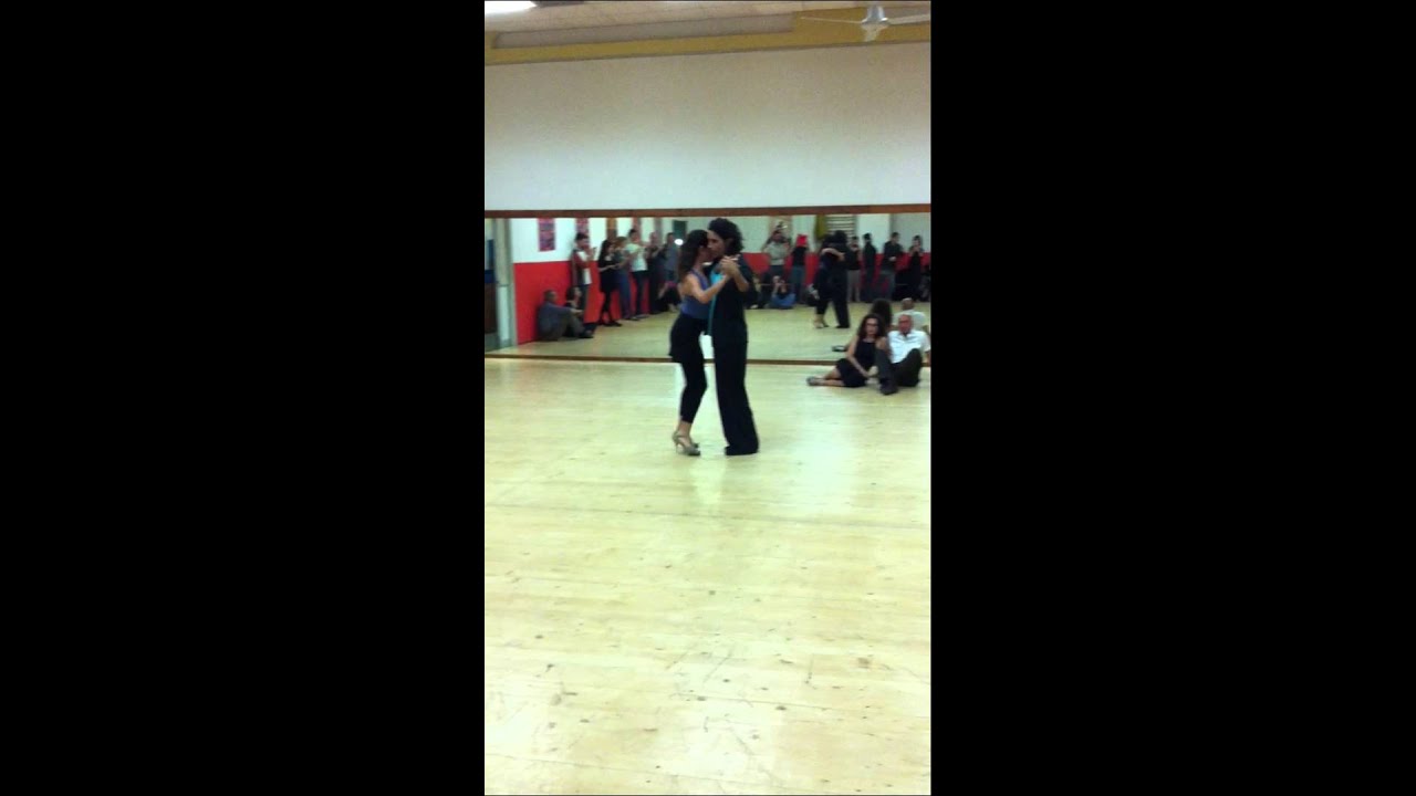 Tango lesson #1 Ismael Ludman y Maria Mondino a Vimercate 29.03.2014