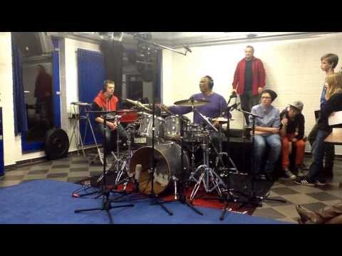 Ricky Lawson  8-Dez-2013