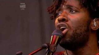 Bloc Party - Song For Clay (Live Glastonbury 2007)