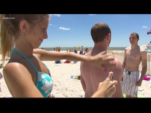 Does a base tan help prevent sunburn?