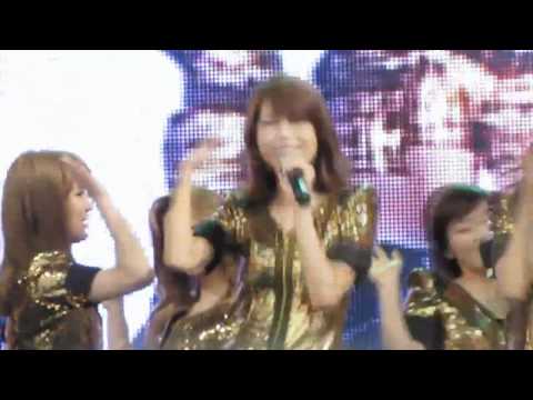 [Fancam] 110417 SNSD - Gee @ Angel Price Music Festival