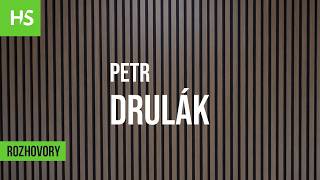 Trump je hrobárom starého svetového poriadku. Európa je v úplnom rozklade. Drulák pre HS