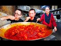 Extreme BUTTER CHICKEN!! 🇮🇳 Best Indian Food You Have to Try! (Original Ghee Roast)