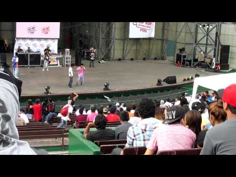 Creativo vs Stroke - 32avos - Hip Hop International Perú 2014 - Parque de la Exposición