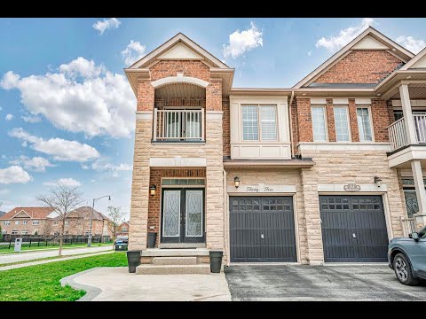 35 Needletree Dr, Brampton, ON L6P 3N7