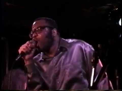 MAXIMUM RNB - 12/12/01 live in Toronto