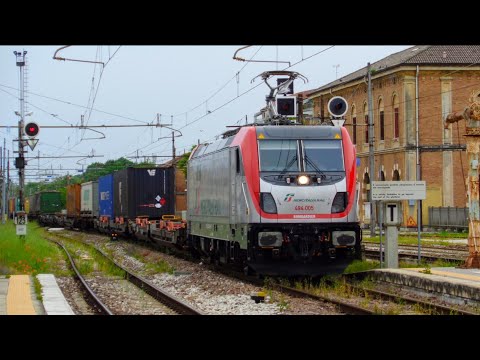 LA NUOVISSIMA E494.005 IN TESTA AL TEC PADOVA INTERPORTO - TRIESTE CAMPO MARZIO A TREVISO