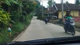 preview picture of video 'Cianjur Selatan.   Jln warung awi kec,Kadupandak'