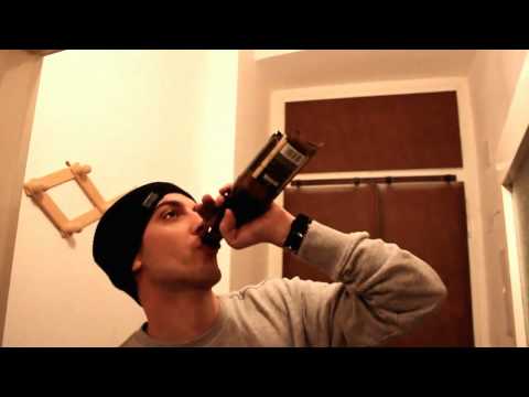 Hugo Toxxx feat. Smack, Marat - V hajzlu.Hypno 808.Cz