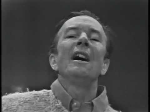 Episode 3 - Rainbow Quest by Pete Seeger: Rosa Valentin and Rafael Martinez, and Elizabeth Cotten