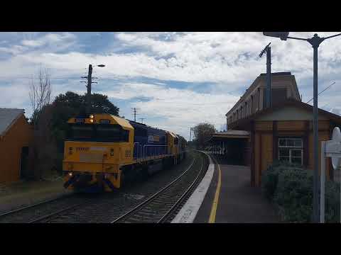Pacific national locomotives heading to Werris Creek yard