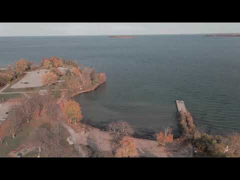 Innisfil Beach - Guide around Lake Simcoe 1 (IASC3P93)
