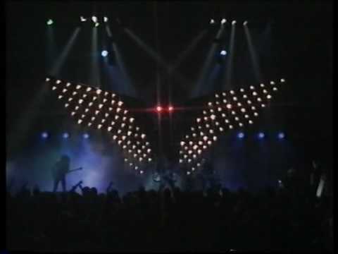 Saxon - The Eagle Has Landed (live '83)