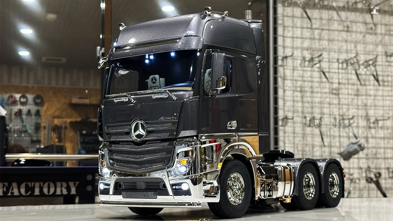 TAMIYA 1/14 ACTROS 3363 ガンメタル＆ウレタンクリアー 完成品 4K