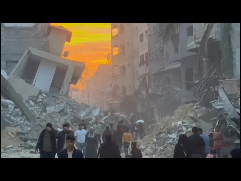 Destruction and dust in Gaza City, as fragile Israel-Hamas truce holds | AFP
