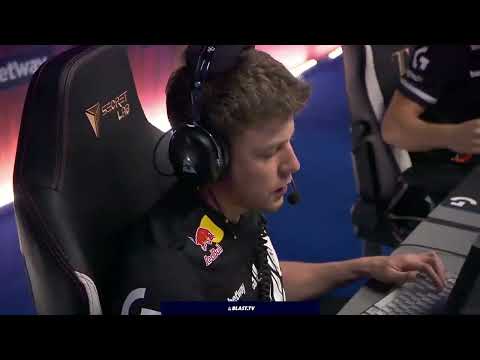 G2 jks crazy 300iq clutch!!!