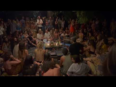 Singing Circle - Home