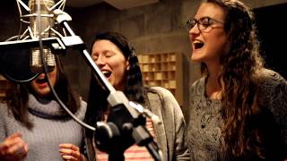 Video Zkusmeto ft. Andrea Ája Horská- Za oponou (Official Video)