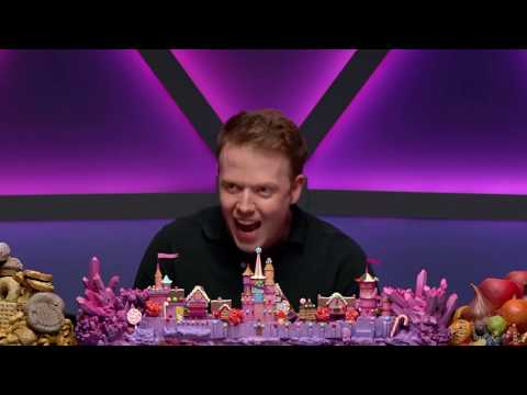 [HUGE SPOILER] Calroy and Amethar look out over the ramparts. | A Crown of Candy